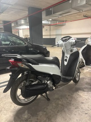 Honda SH300 Scooter