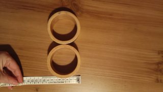Pulseras de madera con adornos aztecas