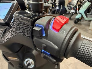 Zero LS1 Scooter Gris NUEVA