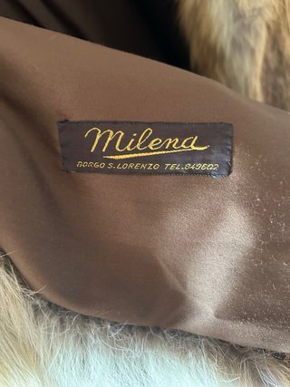 Pelliccia volpe marrone e arancione