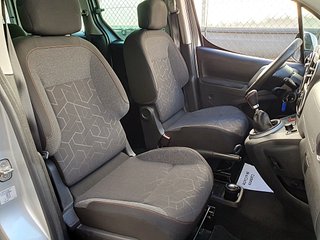 Peugeot Partner Tepee, 5 puertas, Lunas oscurecida