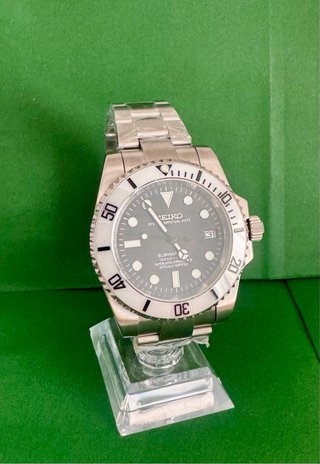 Reloj Seiko Mod Negro y Plateado