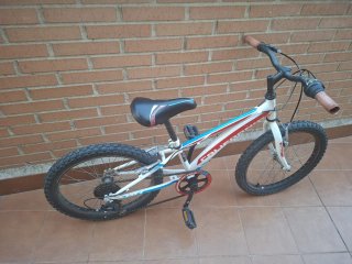 Bicicleta infantil California