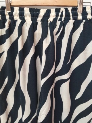 Pantalon Palazzo crema/azul marino Nuevo - TallaXL
