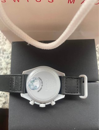 Omega x Swatch Moonwatch