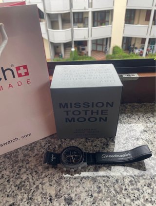 Omega x Swatch Moonwatch