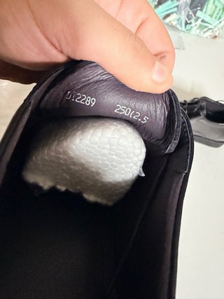 Zapatos de vestir casuales negros con cordones