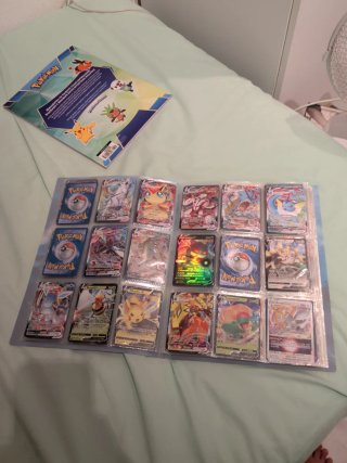 Álbum Pokémon Trading Card Game Ay más cartas