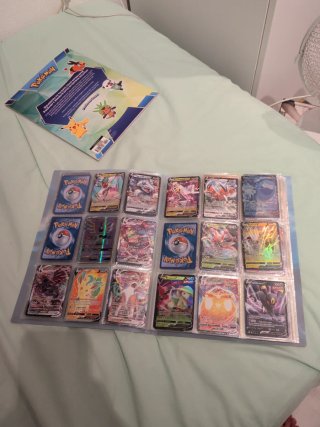Álbum Pokémon Trading Card Game Ay más cartas