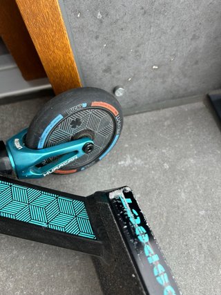 Patinete Lucky Negro y Naranja ENTREGA EN CORUÑA.