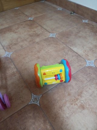 Tambor musical para bebés con espejo