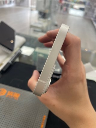 iPhone 14 128GB Plata