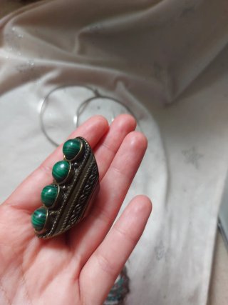 Conjunto bisutería oro y verde