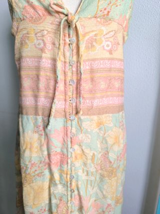 Vestido midi romántico floral