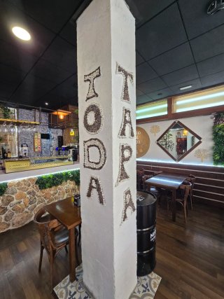 SE TRASPASA BAR-RESTAURANTE!