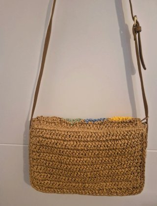 Bolso de rafia tejido