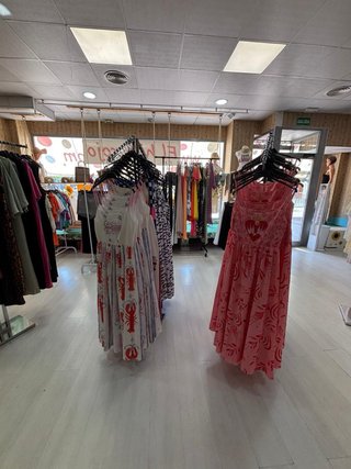 Mobiliario tienda de ropa