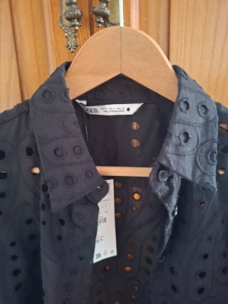 Camisa Zara calada negra