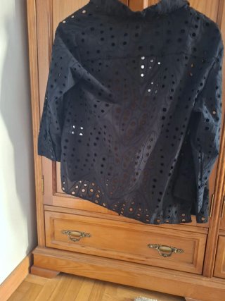 Camisa Zara calada negra