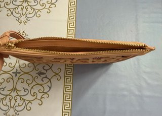 Cartera Beige y Rosa con Asa