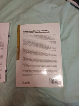 Libros grado medio servicios en restauración