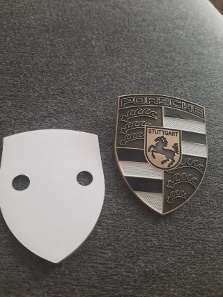 Emblema original Porsche Stuttgart made germany