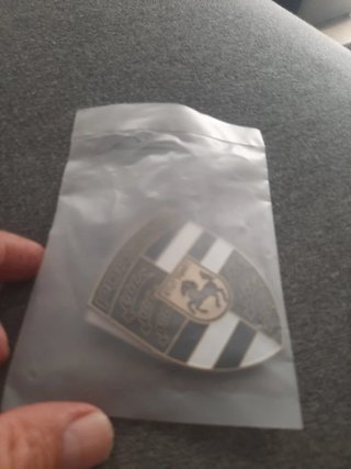 Emblema original Porsche Stuttgart made germany