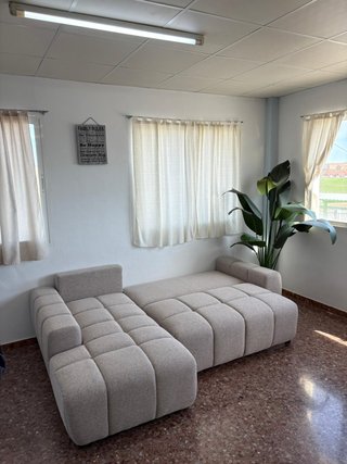 Sofa cama beige con arcon NUEVO
