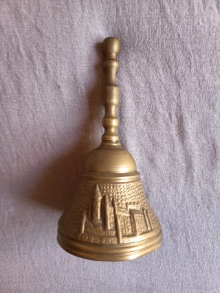 Campana Antigua Bronce Recuerdo Segovia Colección