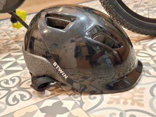 Bicicleta Infantil B'TWIN Dark Hero 500 (16)