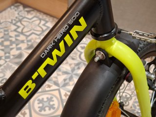 Bicicleta Infantil B'TWIN Dark Hero 500 (16)