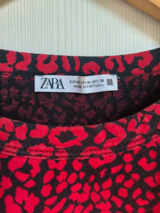 Camiseta Zara Animal Print Talla M