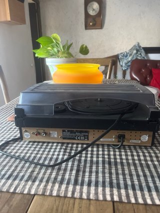 Tocadiscos con altavoces integrados