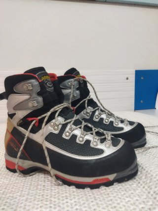 Botas Asolo 6B+ Automáticas
