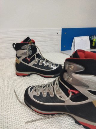 Botas Asolo 6B+ Automáticas