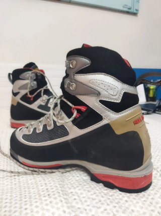 Botas Asolo 6B+ Automáticas