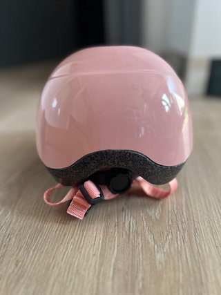 Casco rosa Btwin para niña