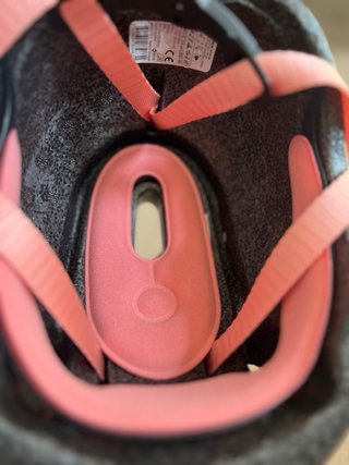 Casco rosa Btwin para niña