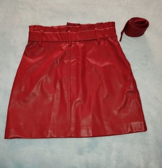 Minifalda Zara Granate Talla XS