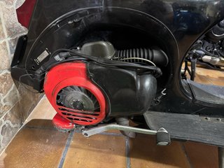 Vespa TX Negra