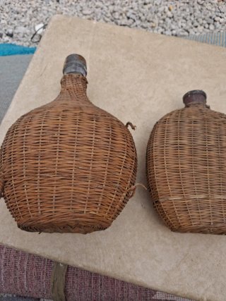2 Botellas Antiguas Mimbre
