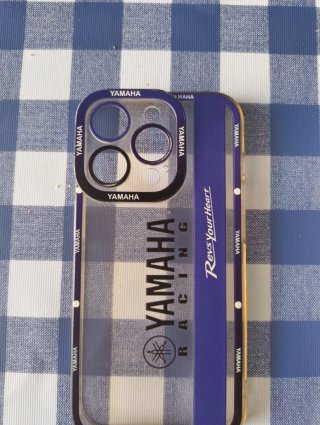 Funda iPhone 15 Yamaha Racing