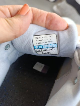 Zapatillas pádel Mizuno mujer blancas