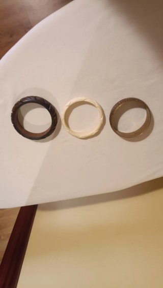Pack 3 Pulseras: Madera, Dorada y Blanca