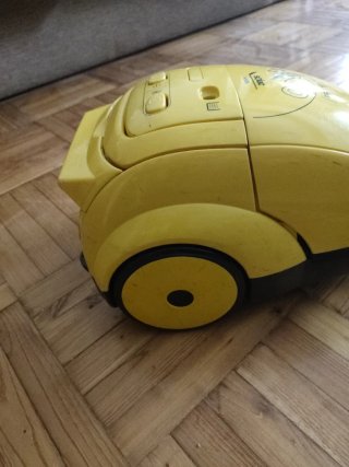 Aspirador Solac bólido 1300W