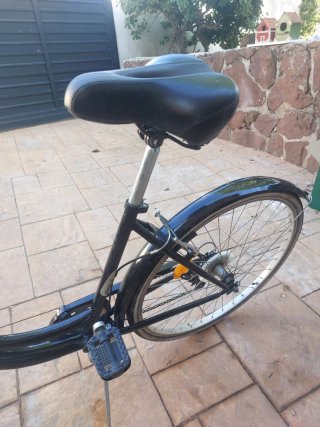 Bicicleta Paseo B.TWIN Negra