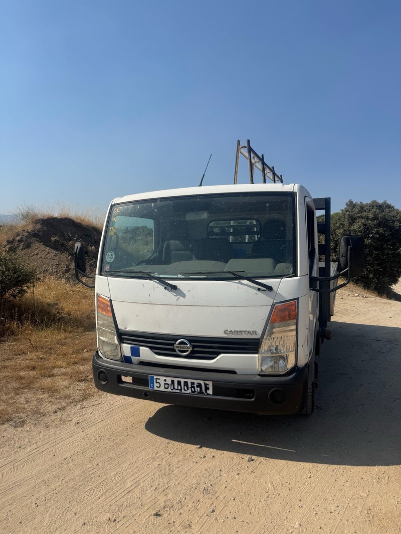 Nissan Cabstar 2007 - foto 1