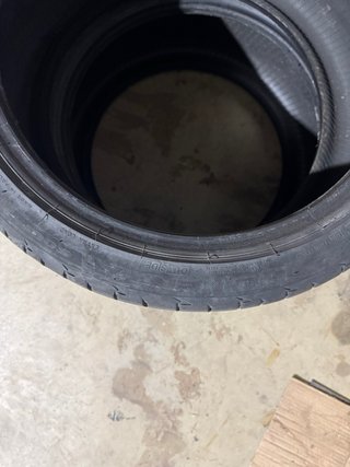Neumático Bridgestone 215/40 R18 89Y XL