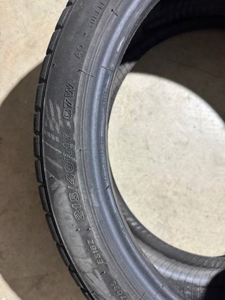 Neumático Bridgestone 215/40 R18 89Y XL