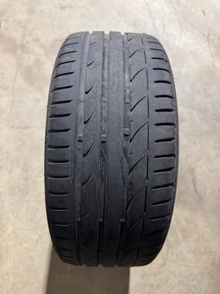 Neumático Bridgestone 215/40 R18 89Y XL